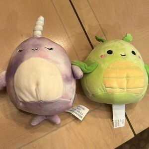 Squismallows - set of 2. Preloved great condition. Nabila and Pillar Pillar